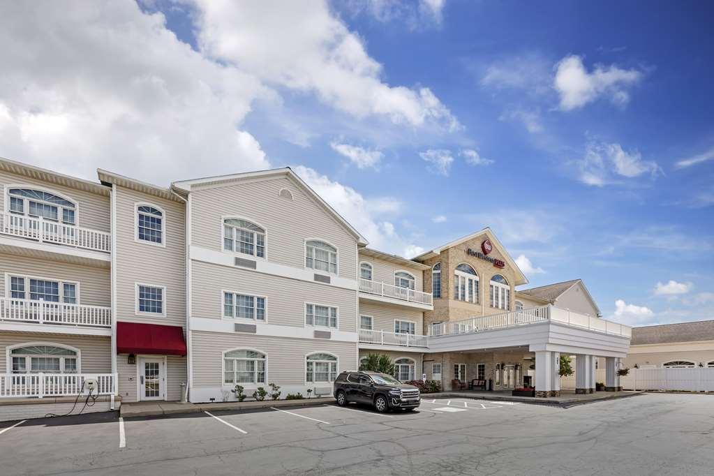 Best Western Plus Dutch Haus Inn And Suites Columbiana Bagian luar foto
