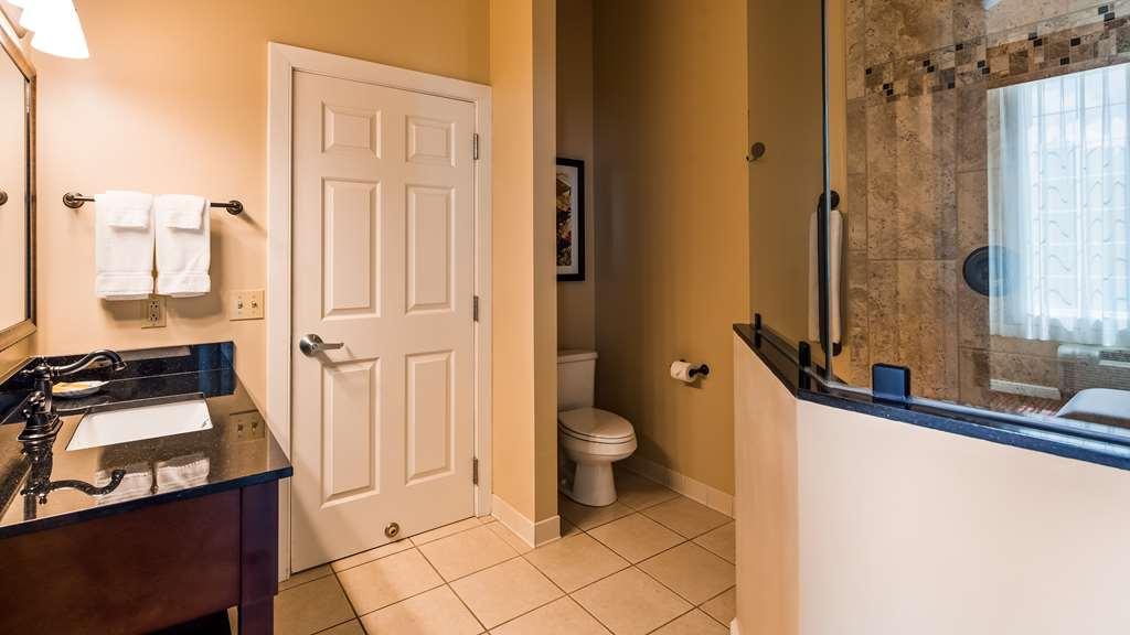 Best Western Plus Dutch Haus Inn And Suites Columbiana Ruang foto